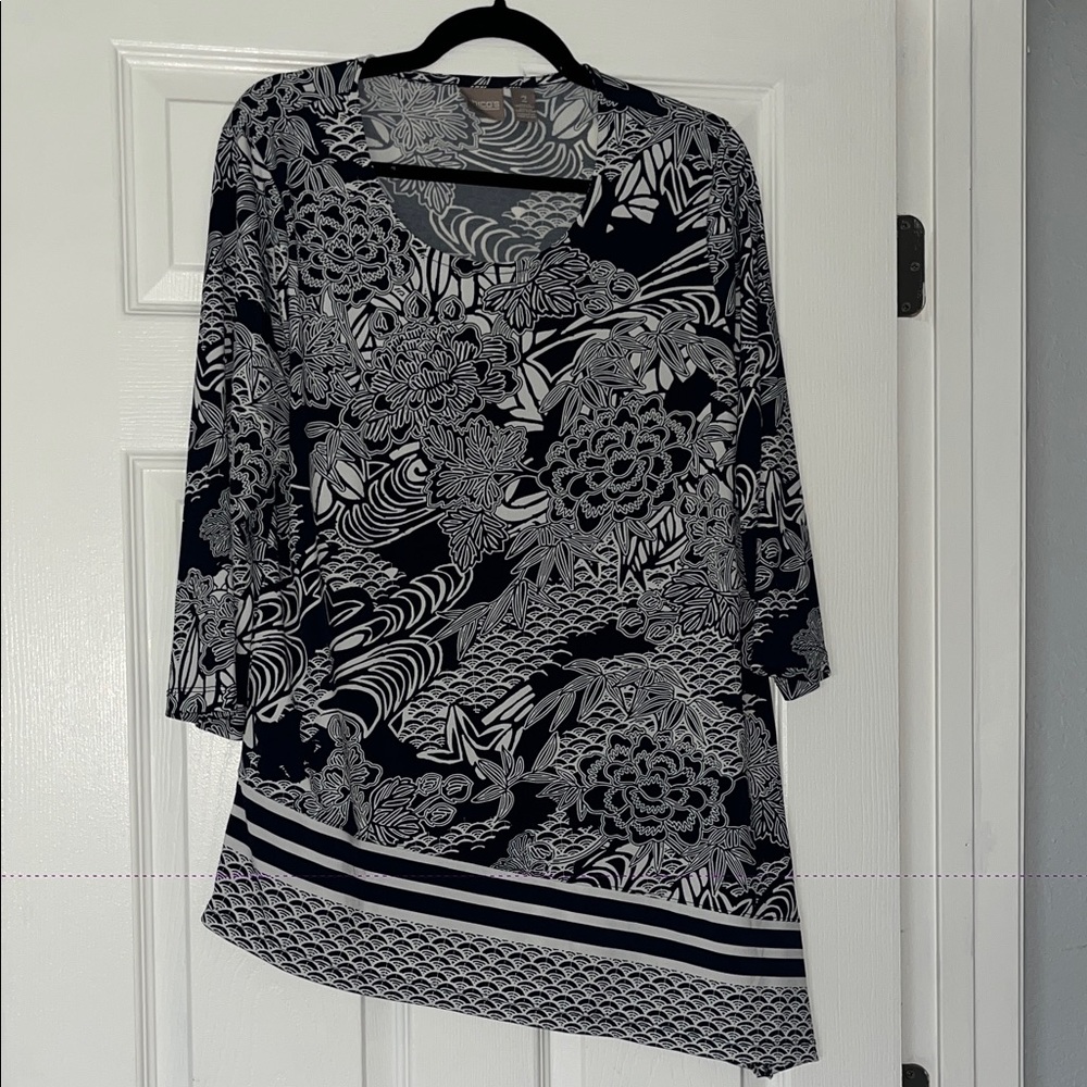Floral Black and White Women's Top Chicos